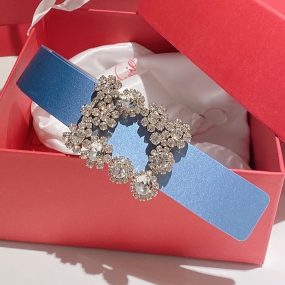 Silk crystal belts